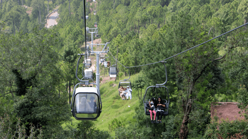 Murree: Pakistan’s Most Popular Hill Station – A Traveler’s Escape into the Hills
